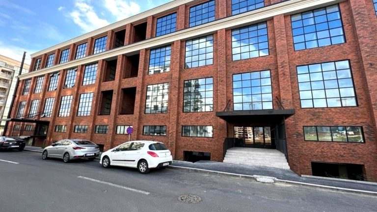 solutie izolare pereti caramida klinker R768